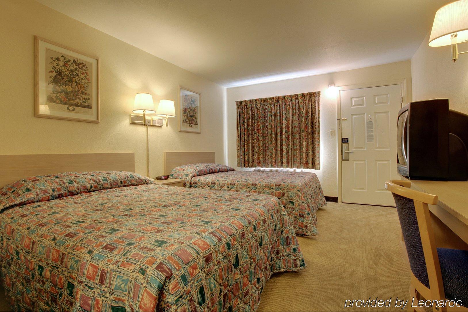 Americas Best Value Inn And Suites Carbondale Habitación foto
